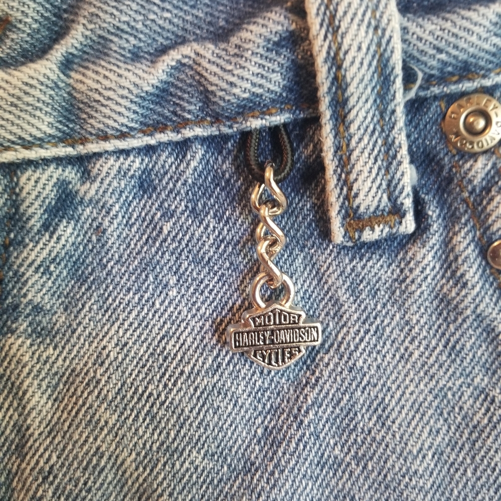 Harley Davidson denim shorts - Picture 2 of 5